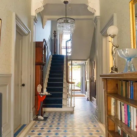 Monkbridge House 5* يورك