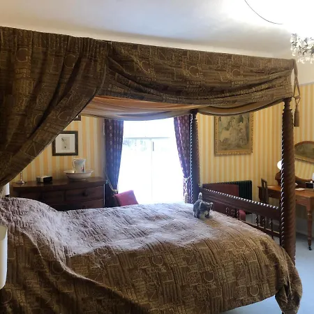 Monkbridge House Bed & Breakfast 5*
