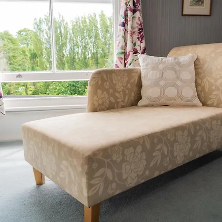 Monkbridge House Bed & Breakfast 5*