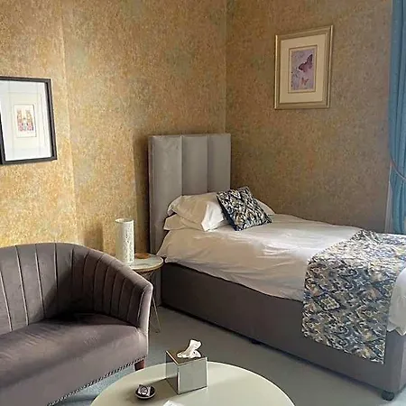Monkbridge House 5*