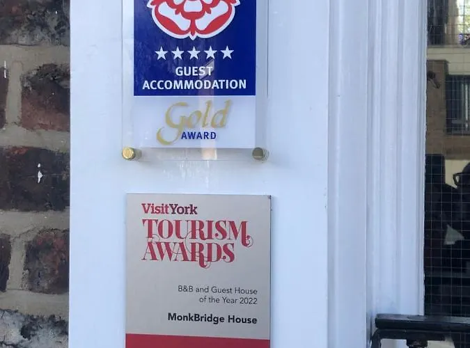 Monkbridge House ベッド・アンド・ブレックファスト ヨーク