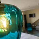 Alojamento de Acomodação e Pequeno-almoço Monkbridge House 5*
