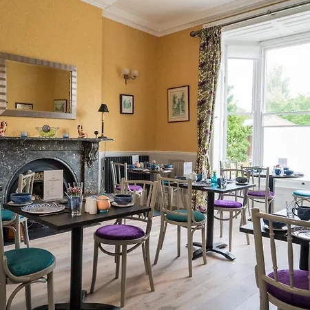 Monkbridge House 5*