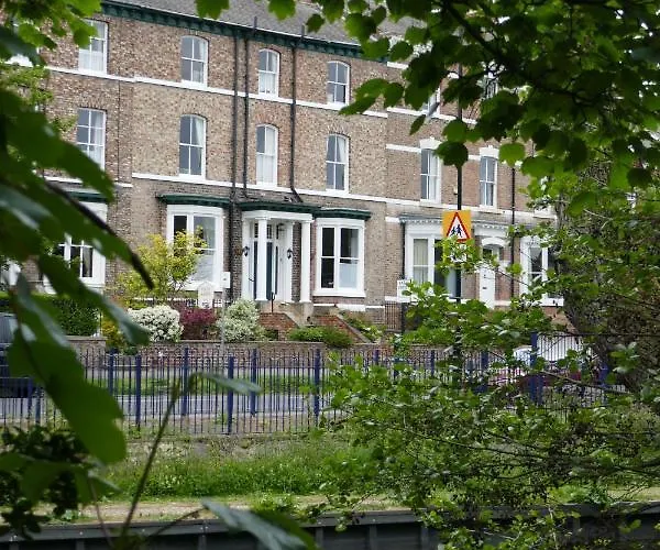 Monkbridge House Bed & Breakfast York