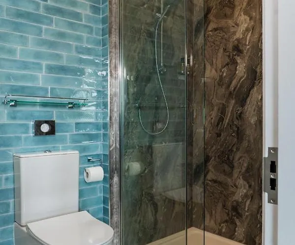 Bed & Breakfast Monkbridge House