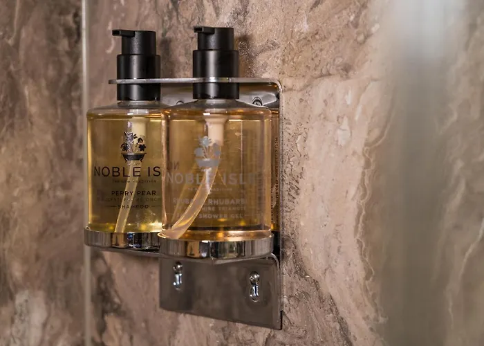 Bed & Breakfast Monkbridge House