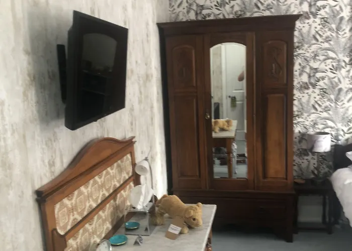 Monkbridge House Bed & Breakfast