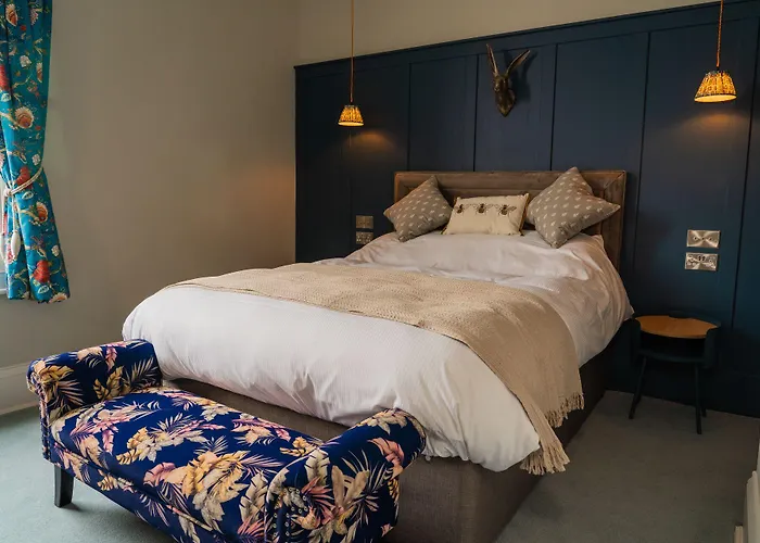 Bed & Breakfast Monkbridge House