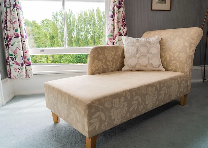 Bed & Breakfast Monkbridge House